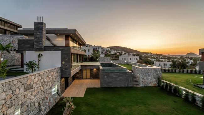 7 Deluxe - A Seductive Blend Of Style And Serenity Images