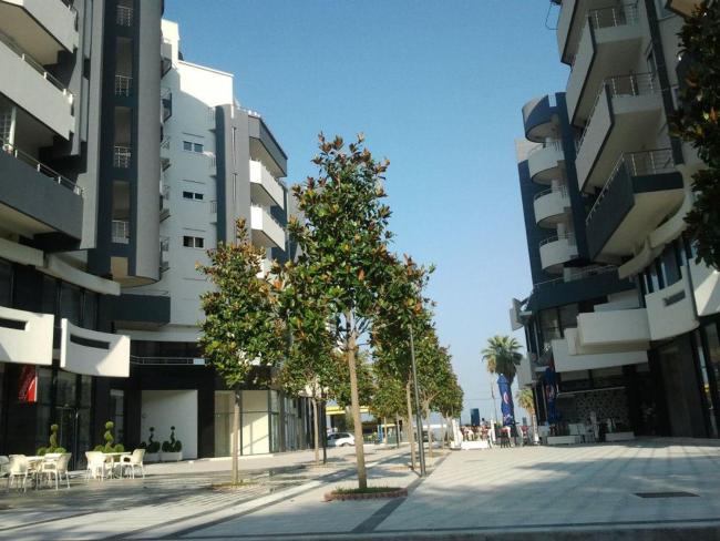 The Azure Apartments Images_4