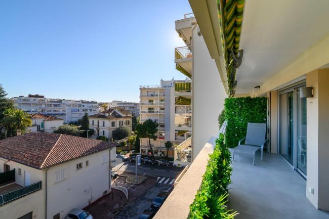 Appartement Apollon 2 steps away from the Croisette in Cannes Images_2