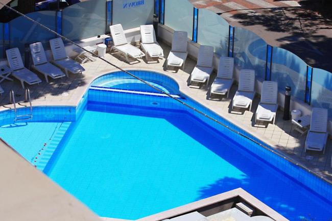 Hotel Atrium Images_1