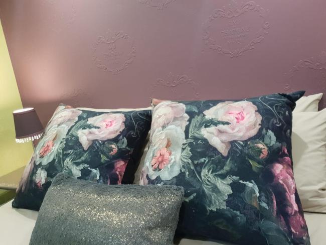 Rozenhof Guest Cottages Images_3