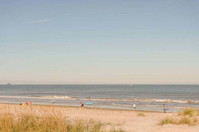 2 BR Apt in Windy Hill near beach by Frontdesk Images_1
