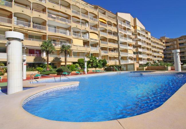 Calpe Apartment Sleeps 5 with Pool Air Con and WiFi Images_1