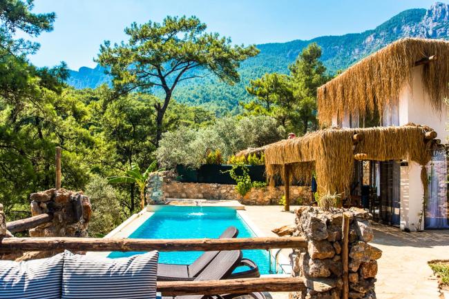 Kuyucak Villa Sleeps 2 with Pool Air Con and WiFi Images_2