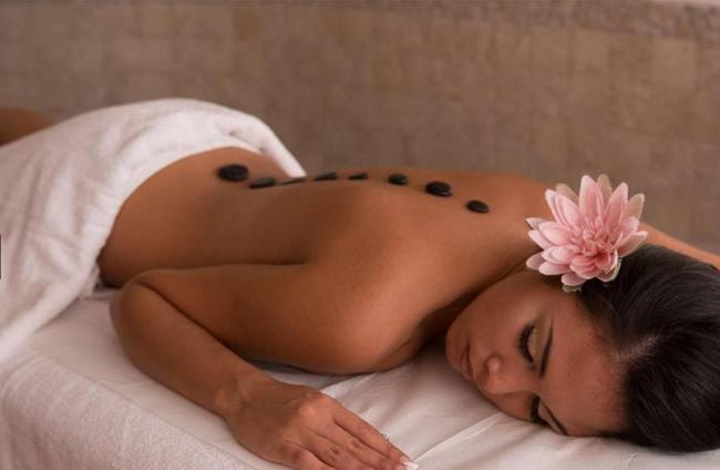 Sant'Anna Apartment Sleeps 4 with Pool and WiFi Images_5