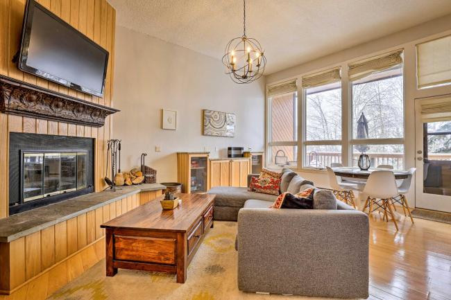 NEW! Rustic Dillon Retreat 4 Miles From Keystone! Images_3