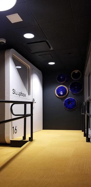 Sleepbox Lounge IAD, Dulles International Airport Images_4
