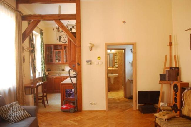 Nice studio few steps from Main Square Images_4