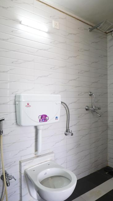 Tree top stays - pure veg Images_5