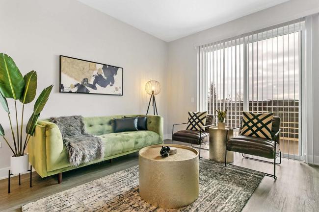 Specially designed 2BR Modern Apt in Oakbrook OAK29 Images_4