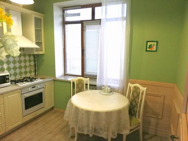 Podol Apartment near T. Shevchenka metro station Images_5