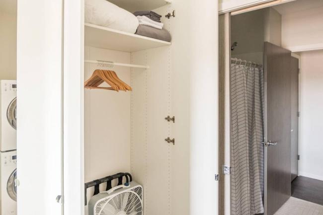 Simple and Roomy 1BR Apt with Parking Images_2