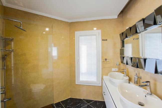 Kalkan Villa Sleeps 8 with Pool Air Con and WiFi Images_2