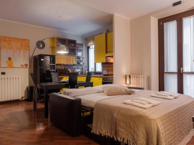 The Best Rent - Apartment with balcony in Corso Indipendenza Images_1