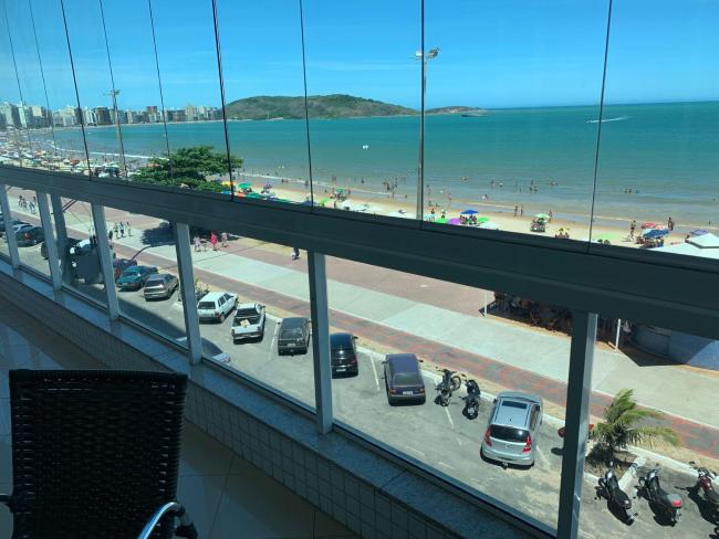 Frente Mar Praia do Morro 4 Suítes com Ar 230m2 Images_1