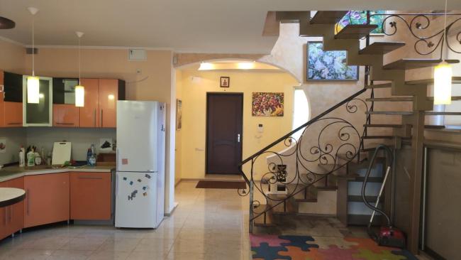 Трёхэтажный дом у моря, Совиньон, элитный коттеджный поселок закрытого типа Images_2