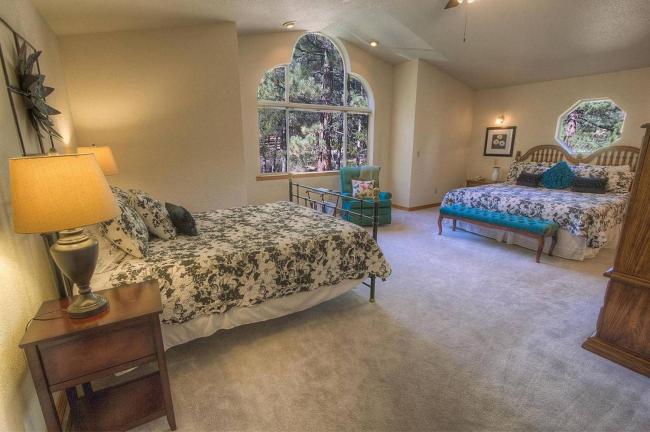 Tahoe Trails Lodge by Lake Tahoe Accommodations Images_1