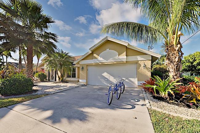 Canal-Front Retreat w/ Boat Dock & Screened Pool home Images_2