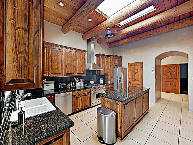 All-Suite Mountain-View Stunner w/ Chef’s Kitchen home Images_1