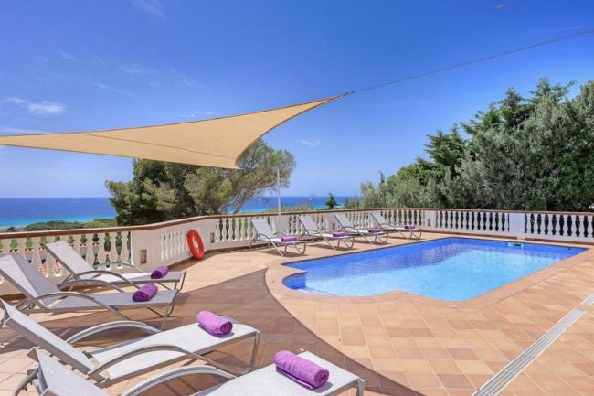 San Jaime Mediterraneo Villa Sleeps 9 with Pool Air Con and WiFi Images_3