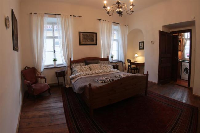 Apartmá Karlův most s dotykem umění a historie Images_1