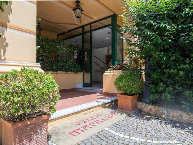 Simplistic Apartment in Sanremo near Seabeach Images_2