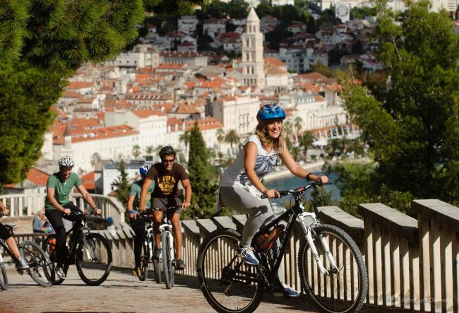 Apartment Wow in Split with private parking Images_4
