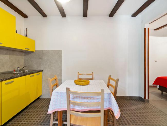 Alluring Apartment in Split near Diocletian Palace Images_3