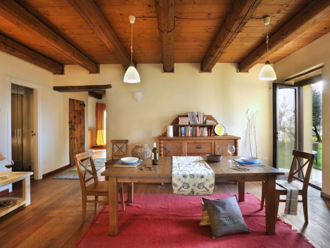 Lush Villa in Montefano with Private Pool Images_5