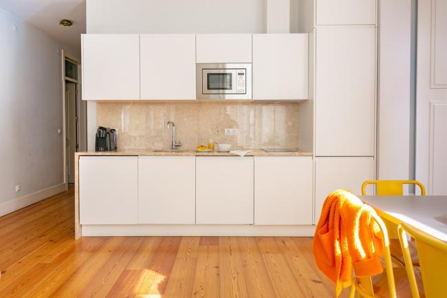 Plum Guide - Candied Lime Images_5