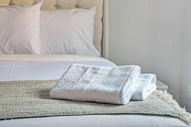 Executive, gorgeous new build, modern and spacious! Images_2