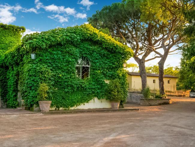 Charming Villa in Nepi with Private Pool Images_5