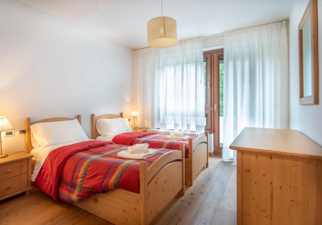 Tarvisio Charming Flat with Nature View and Parking Images_1