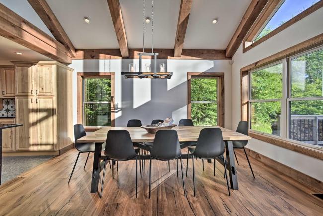 Luxury Home with Deck Explore the Catskill Mtns! Images_1