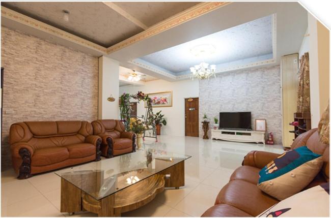 Cute Family B&B Images_1