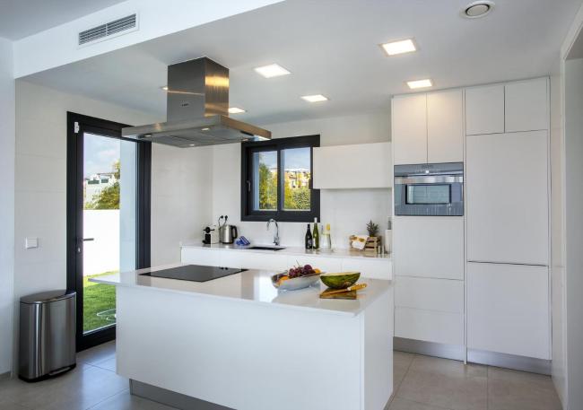 Ifac Villa Sleeps 4 with Pool Air Con and Free WiFi Images_3