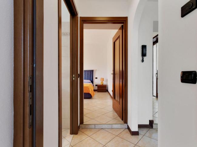 Spacious Apartment near Lake in Dongo Images_5