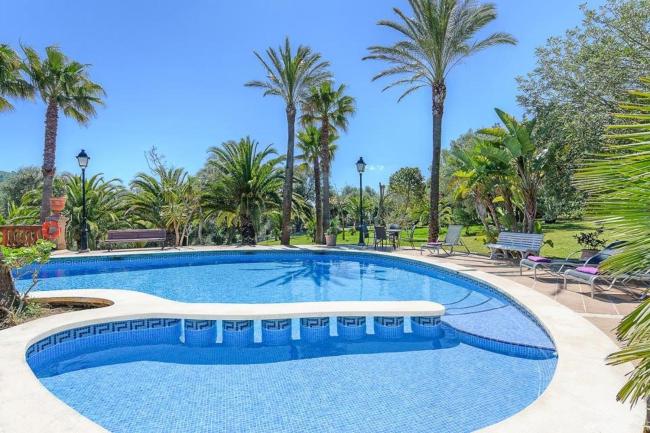 Villa in sa Pobla Sleeps 10 with Pool Air Con and WiFi Images_4