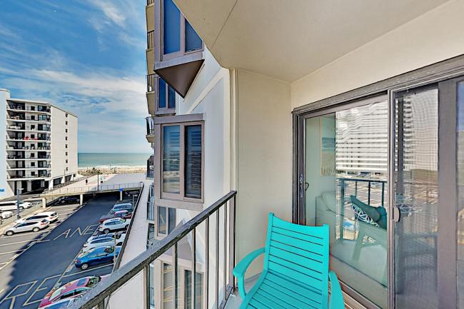 Ocean & Bay-View Condo with Pool, Easy Beach Access! condo Images_3