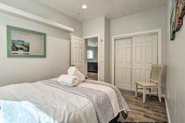 Hurricane Getaway with Views - 25 Mi to Zion! Images_3