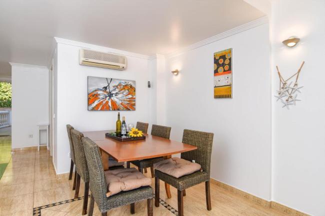 Apartment in Casas Playas Sleeps 4 with Pool Air Con and WiFi Images_3