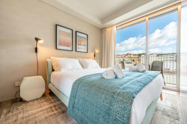 GuestReady - Midcentury Studio with Balcony in Santos 401 Images_4