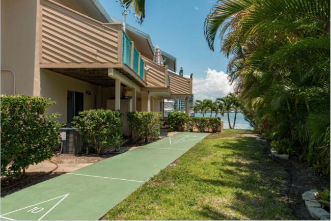 Five Palms Suite 209 - Daily - Weekly - Monthly Images_4