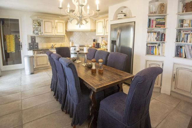 Callian Villa Sleeps 6 with Pool Images_5