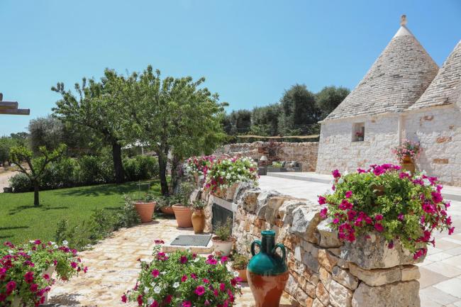 Cozzana Villa Sleeps 6 with Pool and Air Con Images_3