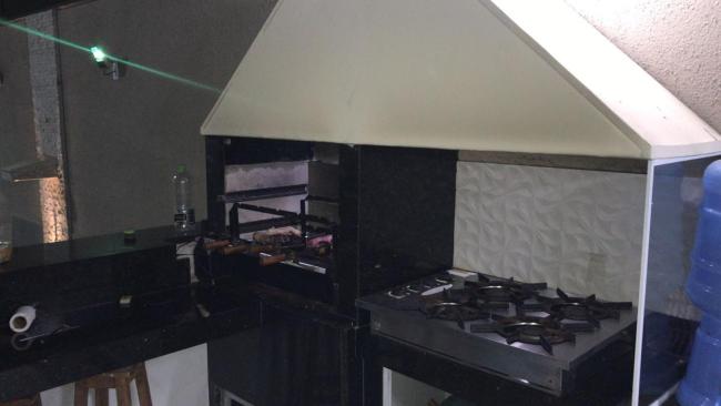 Casa Duplex com Piscina Excelente localização em Iriri Images_4