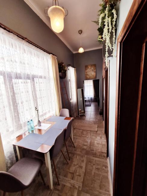 ZIG ZAG Apartment 5- Old Town Images_4
