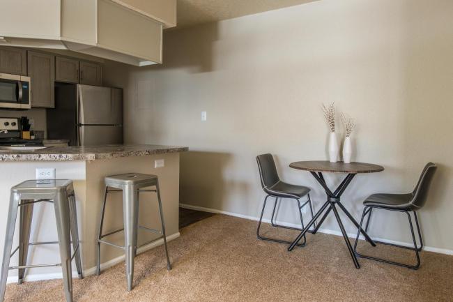 Comfy 1BR Apt with Parking by Frontdesk Images_4