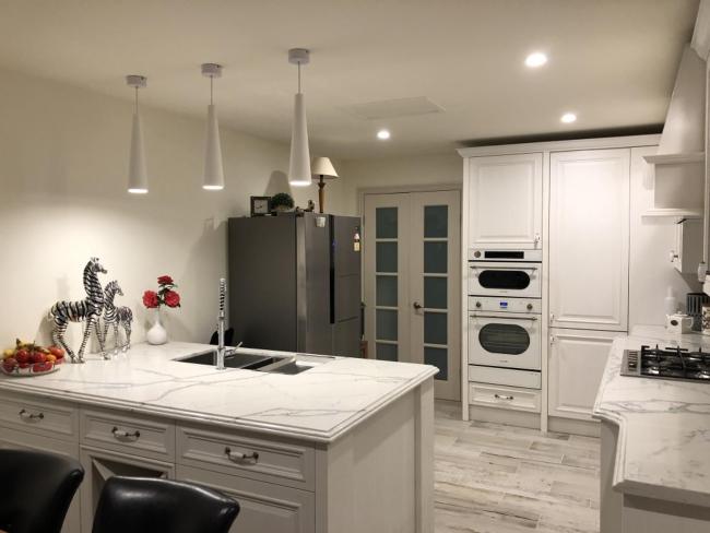 Hampton Suite (Self-contained) Images_1