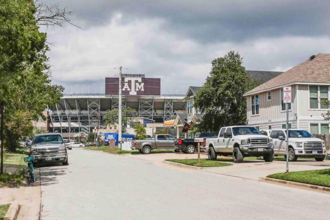 Stadium Views ~ Hullabaloo Hut Images_5